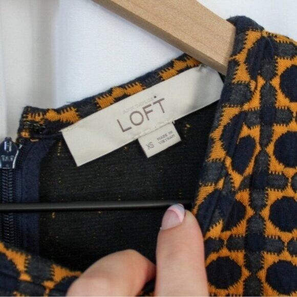 Loft Orange and Navy Textured Geometric Short Sleeved Mini Dress XS - Picture 4 of 4